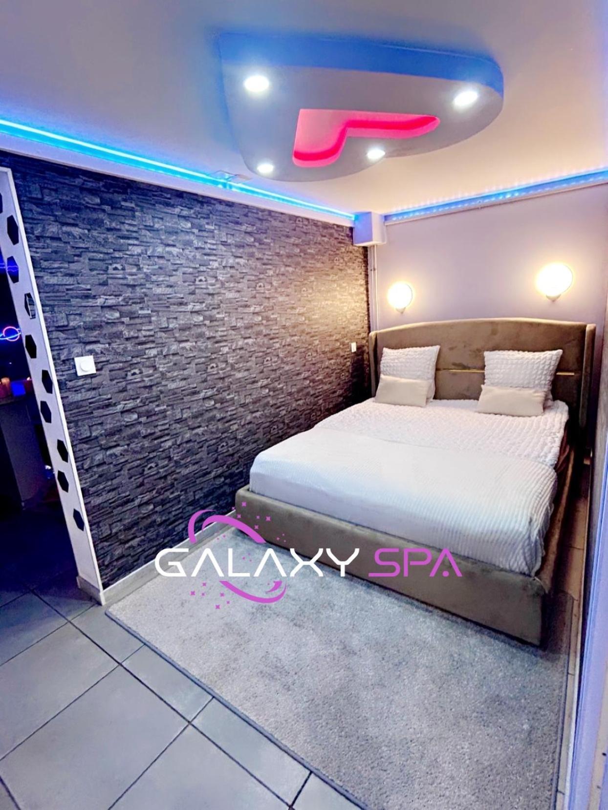 Galaxy Spa - Suite Mercure Jacuzzi Privatif Champigneulles 외부 사진